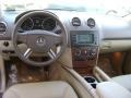 Black - ML 350 4Matic Photo No. 18