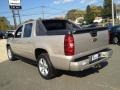 2007 Silver Birch Metallic Chevrolet Avalanche LT 4WD  photo #17