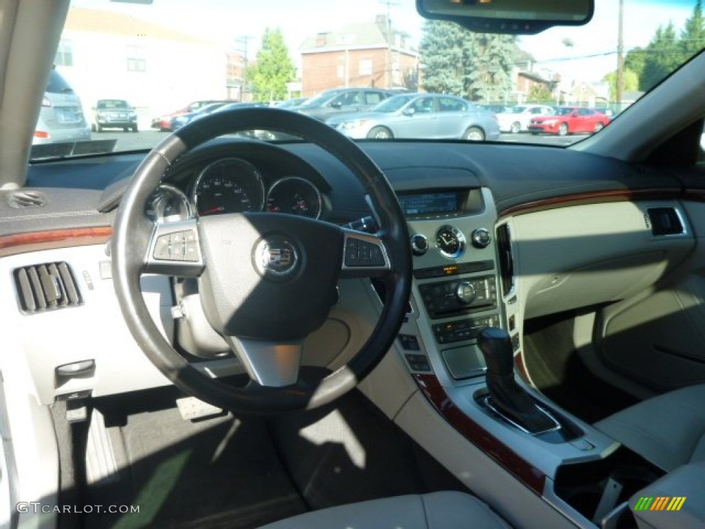 2009 CTS 4 AWD Sedan - Radiant Silver / Light Titanium/Ebony photo #5