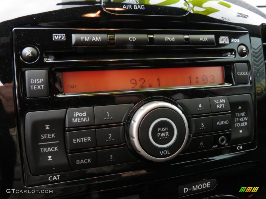 2013 Nissan Juke NISMO AWD Audio System Photos