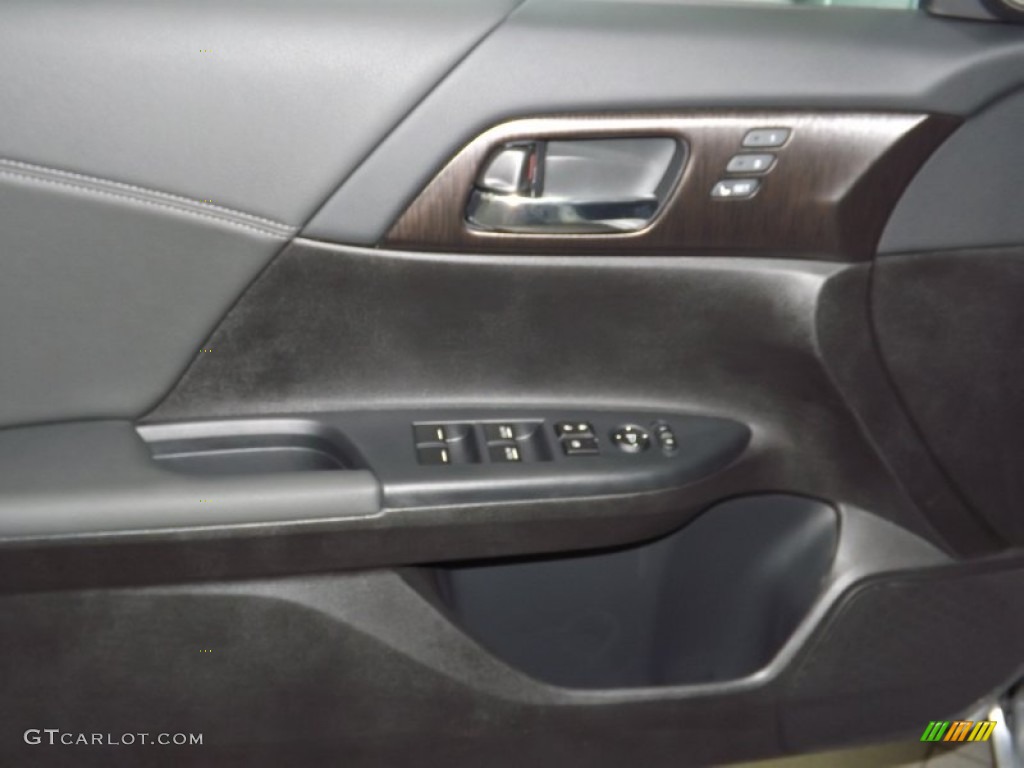 2014 Accord Touring Sedan - Alabaster Silver Metallic / Black photo #10