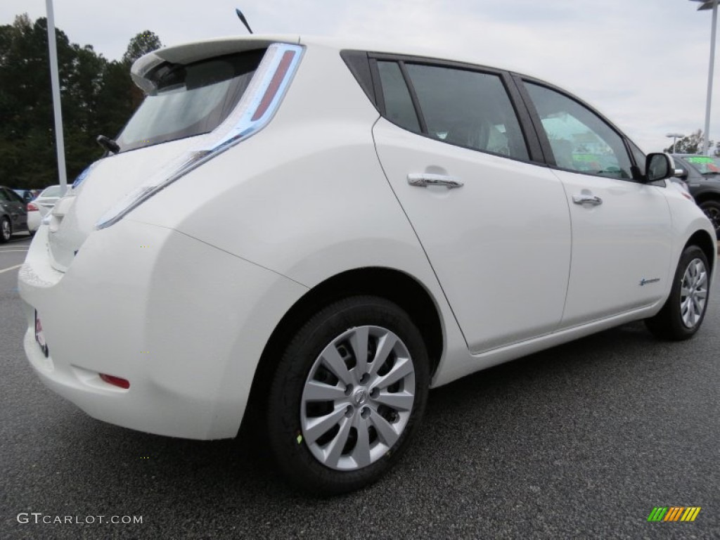 2013 LEAF S - Glacier White / Black photo #5