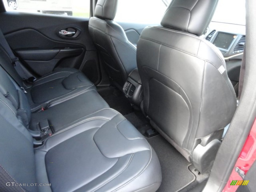 2014 Jeep Cherokee Limited Rear Seat Photo #87364171