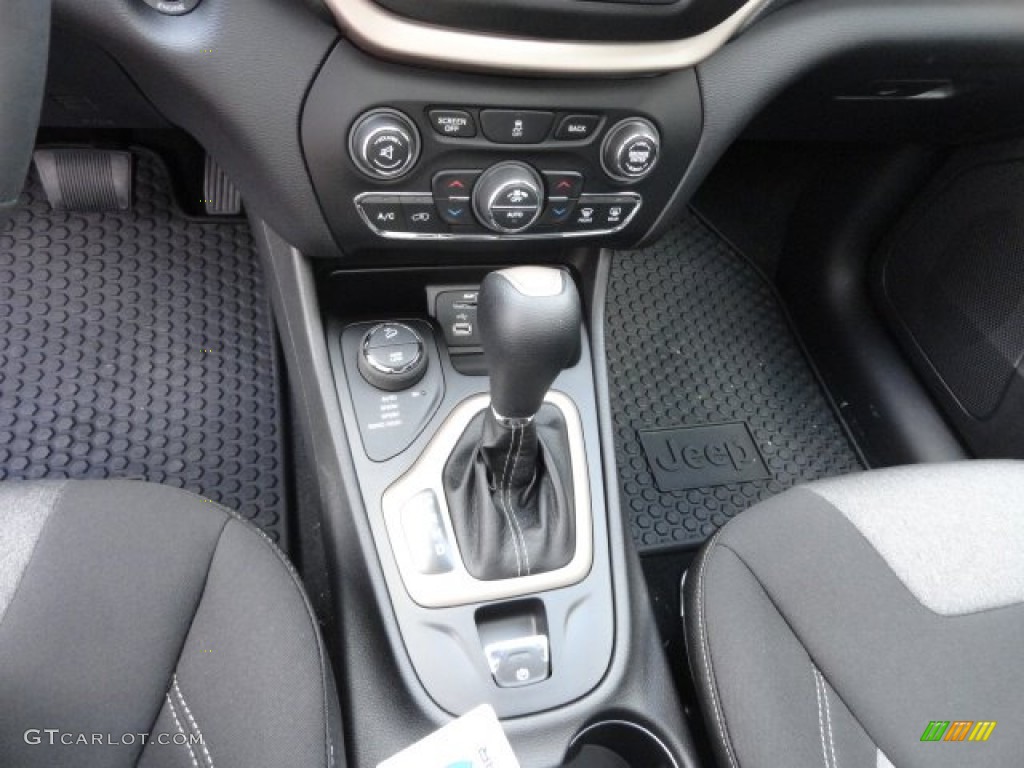 2014 Jeep Cherokee Latitude 4x4 9 Speed Automatic Transmission Photo #87364747