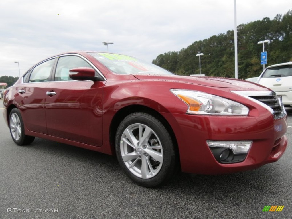 2014 Altima 2.5 SV - Cayenne Red / Charcoal photo #7