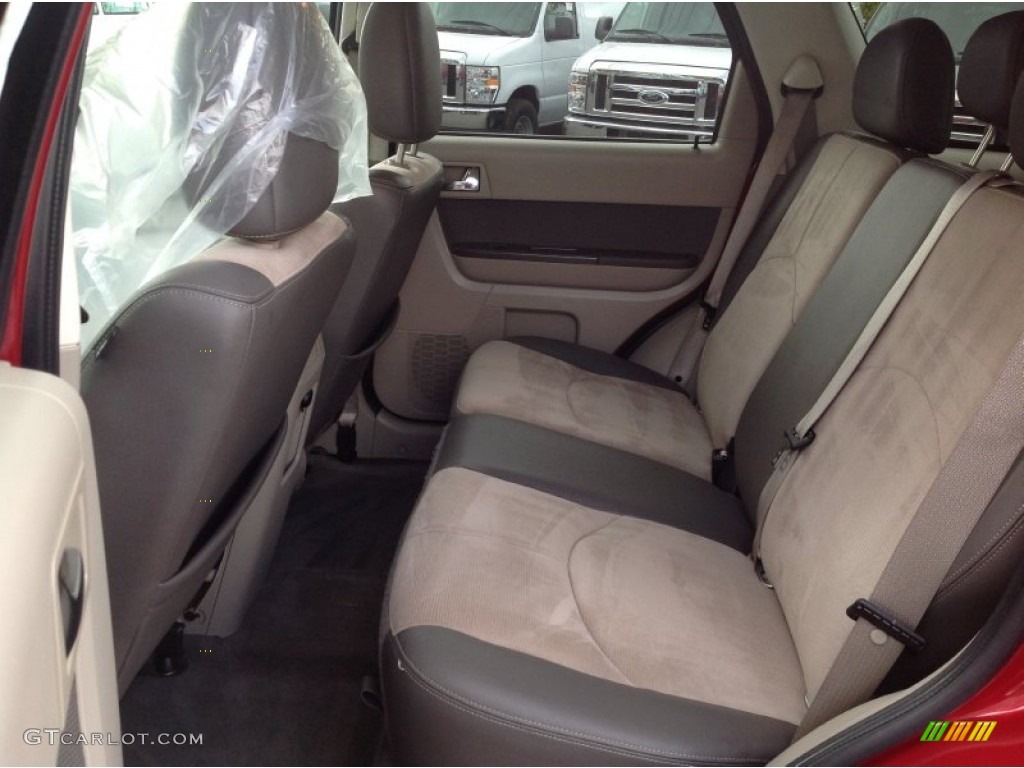 2010 Mariner V6 Premier 4WD - Sangria Red Metallic / Black photo #22