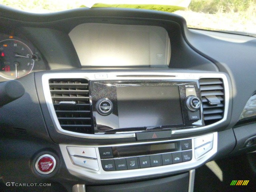 2014 Honda Accord EX-L Coupe Controls Photos