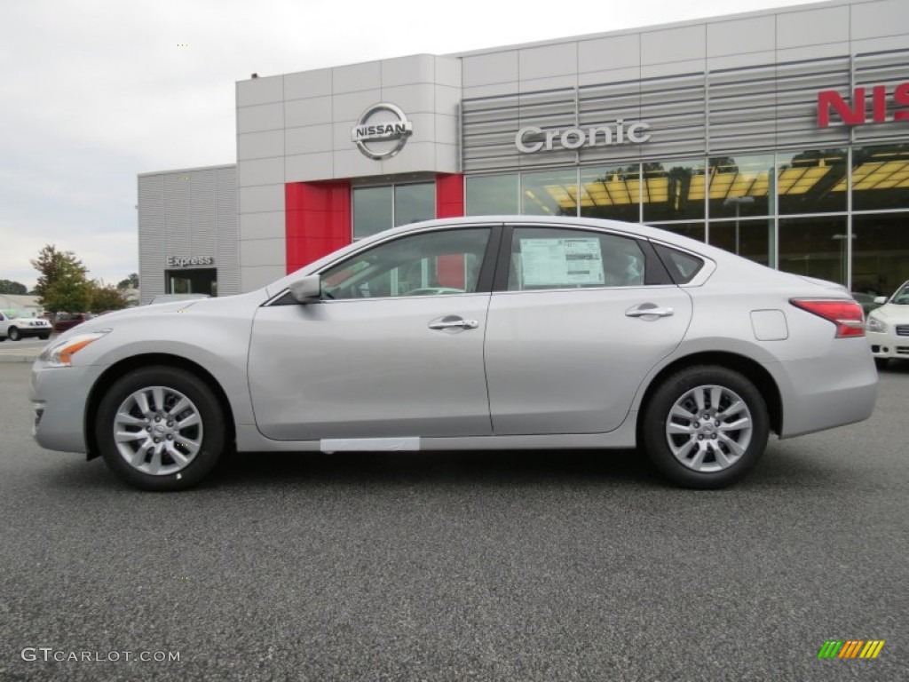 2014 Altima 2.5 S - Brilliant Silver / Charcoal photo #2