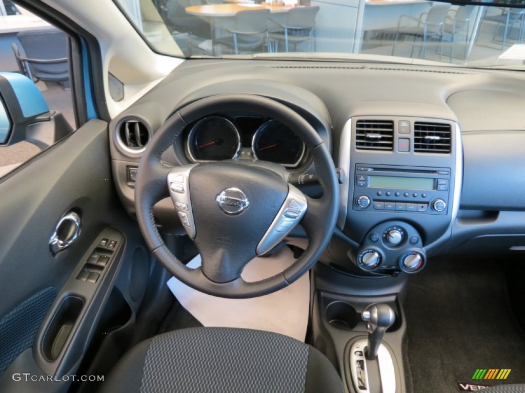 2014 Versa Note SV - Morningsky Blue / Charcoal photo #10