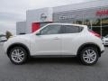 Pearl White - Juke SV Photo No. 2