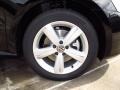 2014 Volkswagen Passat 1.8T Wolfsburg Edition Wheel and Tire Photo
