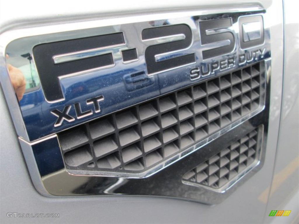 2010 F250 Super Duty XLT Crew Cab 4x4 - Ingot Silver Metallic / Medium Stone photo #8