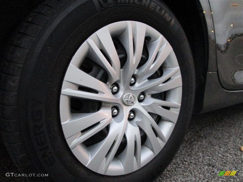 2012 Camry L - Cypress Green Pearl / Ash photo #4