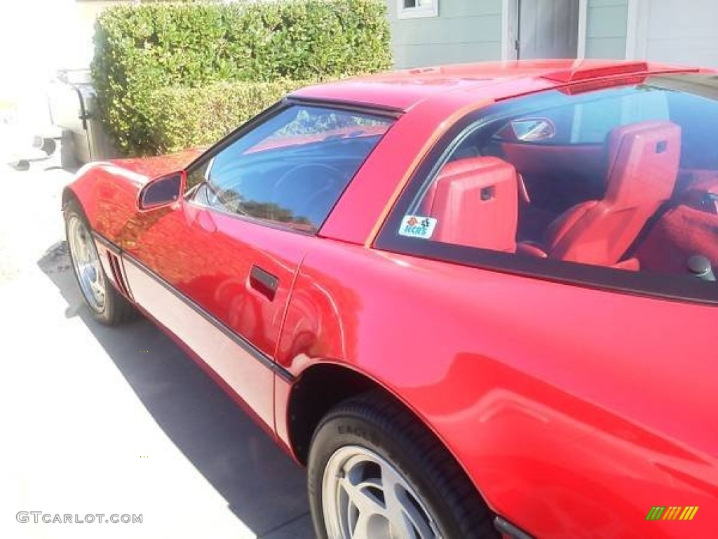 1990 Corvette ZR1 - Bright Red / Black photo #2