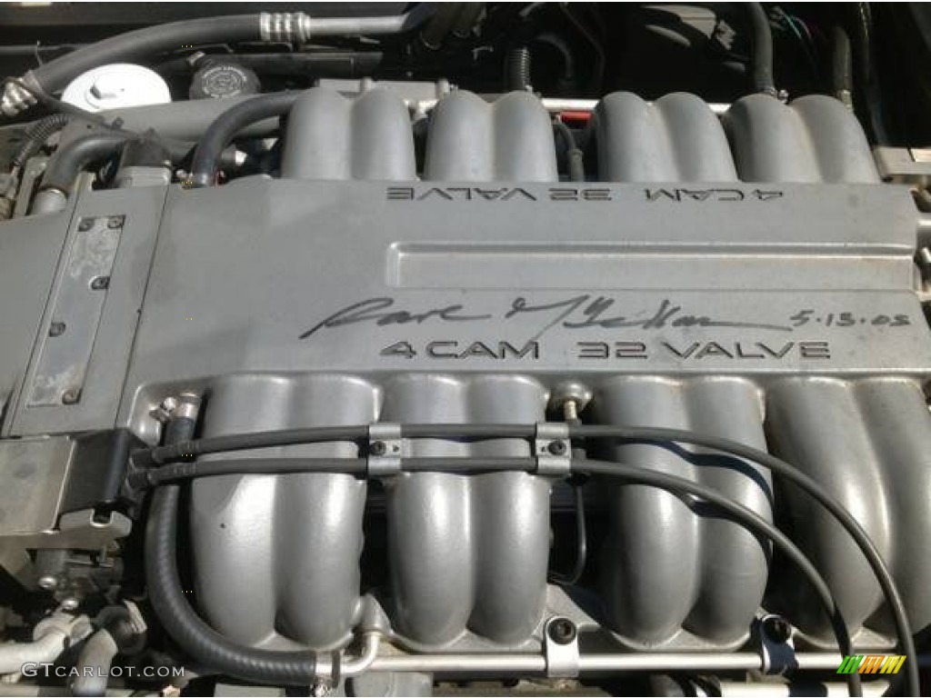 1990 Chevrolet Corvette ZR1 5.7 Liter DOHC 32-Valve LT5 V8 Engine Photo #87381065
