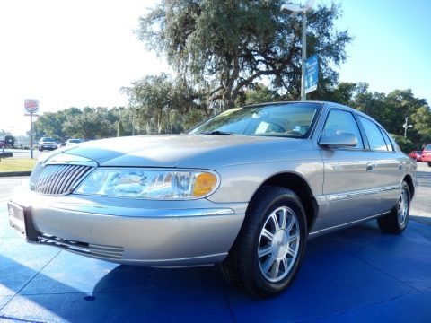 2001 Lincoln Continental  Data, Info and Specs