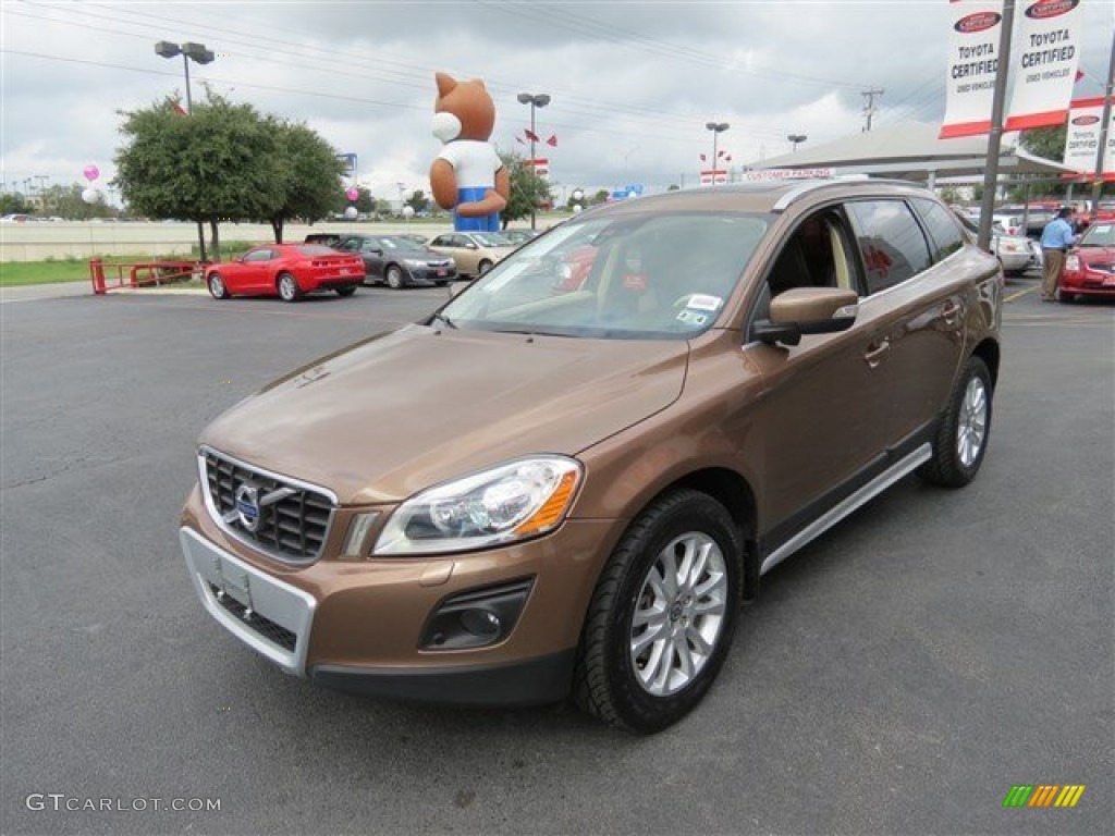 2010 XC60 T6 AWD - Terra Bronze Metallic / Sandstone/Espresso photo #3