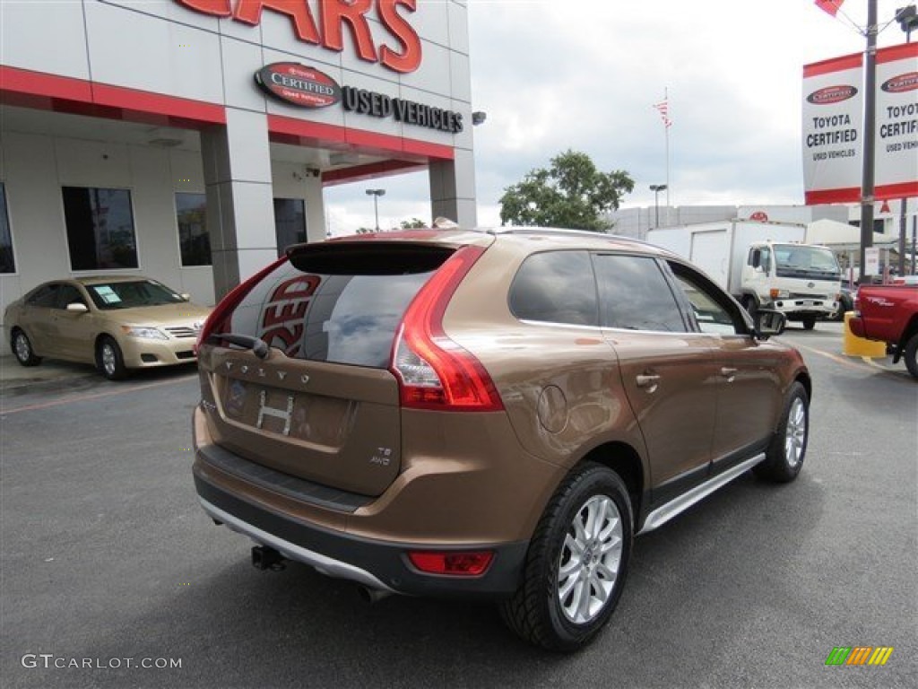 2010 XC60 T6 AWD - Terra Bronze Metallic / Sandstone/Espresso photo #7