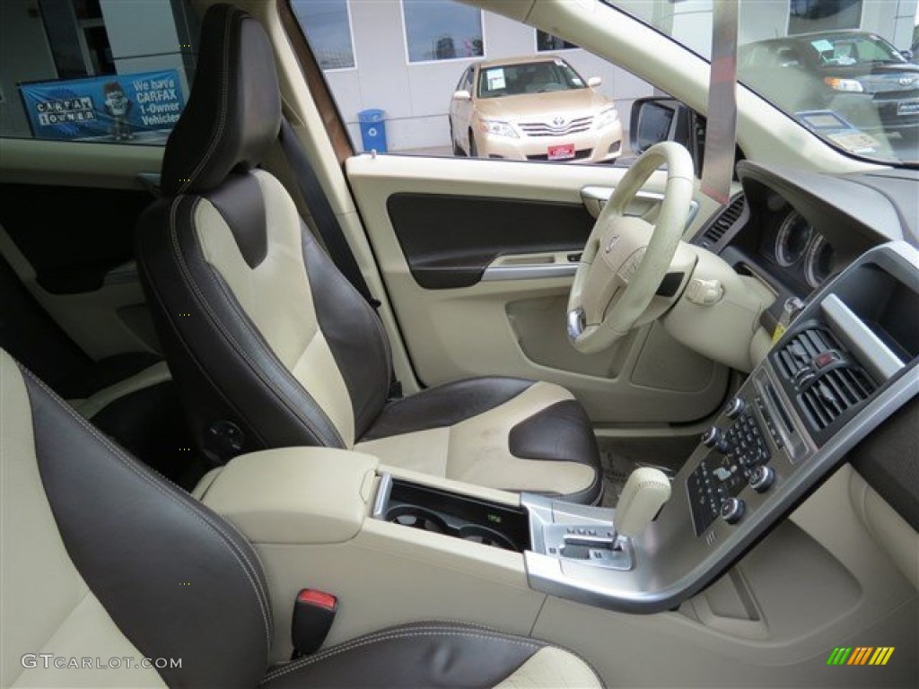 2010 XC60 T6 AWD - Terra Bronze Metallic / Sandstone/Espresso photo #13