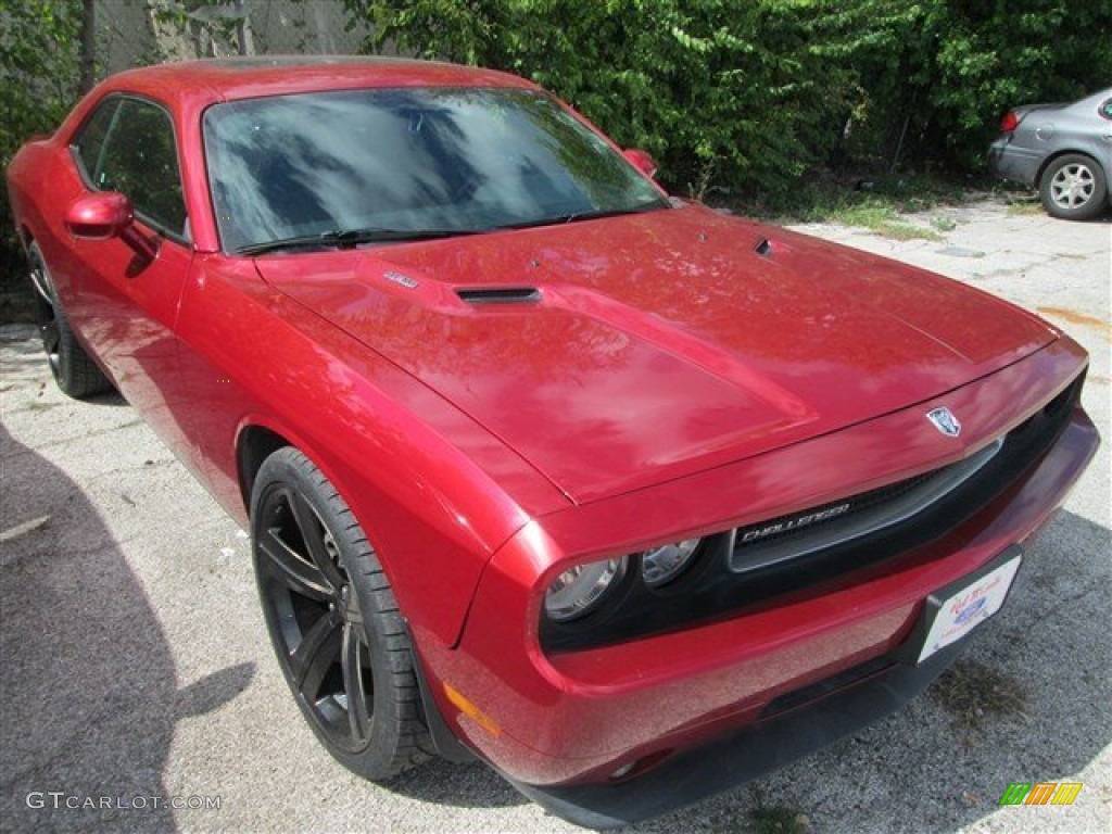 2009 Challenger R/T - Inferno Red Crystal Pearl Coat / Dark Slate Gray photo #1