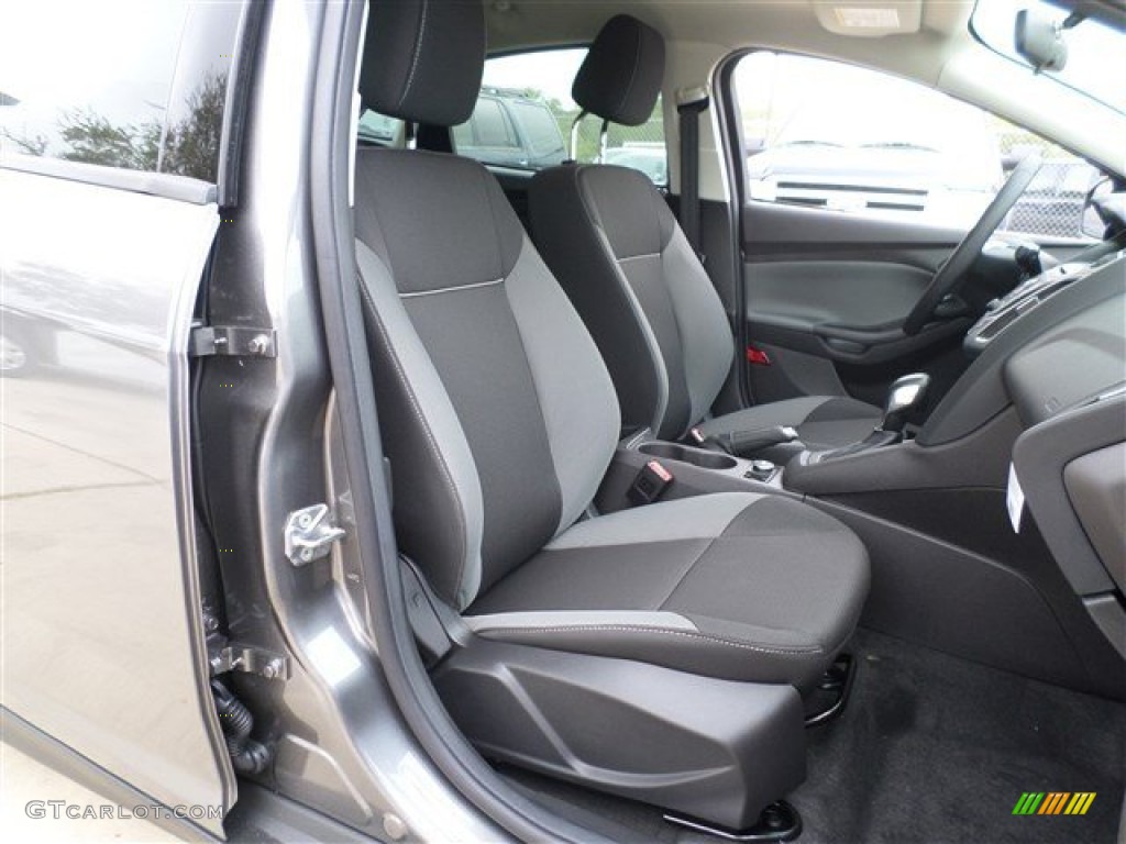 2014 Focus S Sedan - Sterling Gray / Charcoal Black photo #9