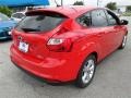 Race Red - Focus SE Hatchback Photo No. 5