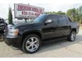 2007 Black Chevrolet Avalanche LT  photo #2