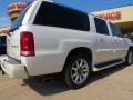 White Diamond - Escalade ESV AWD Photo No. 3