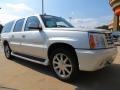 White Diamond - Escalade ESV AWD Photo No. 4