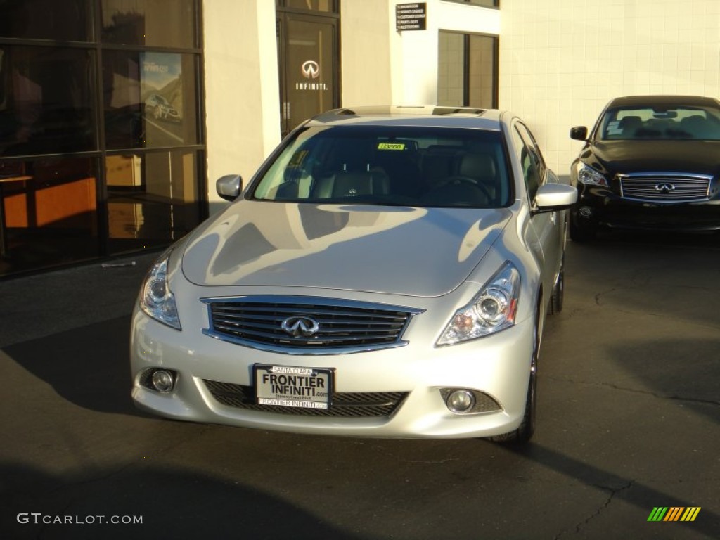 2011 G 37 Journey Sedan - Liquid Platinum / Graphite photo #2