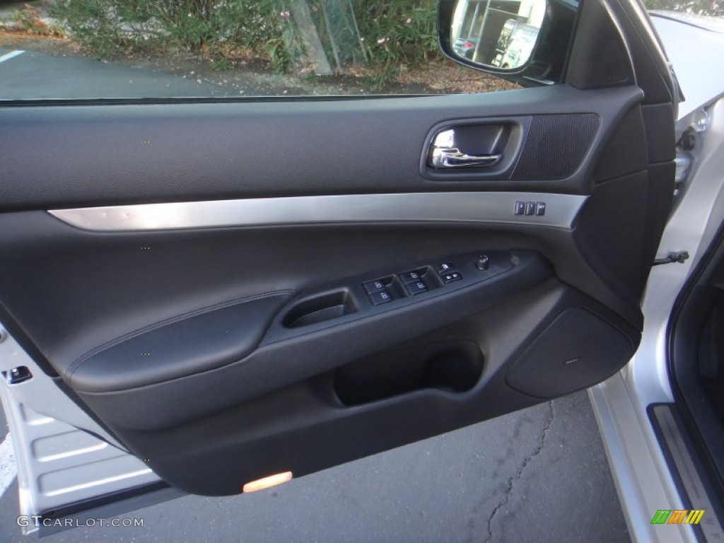 2011 G 37 Journey Sedan - Liquid Platinum / Graphite photo #22