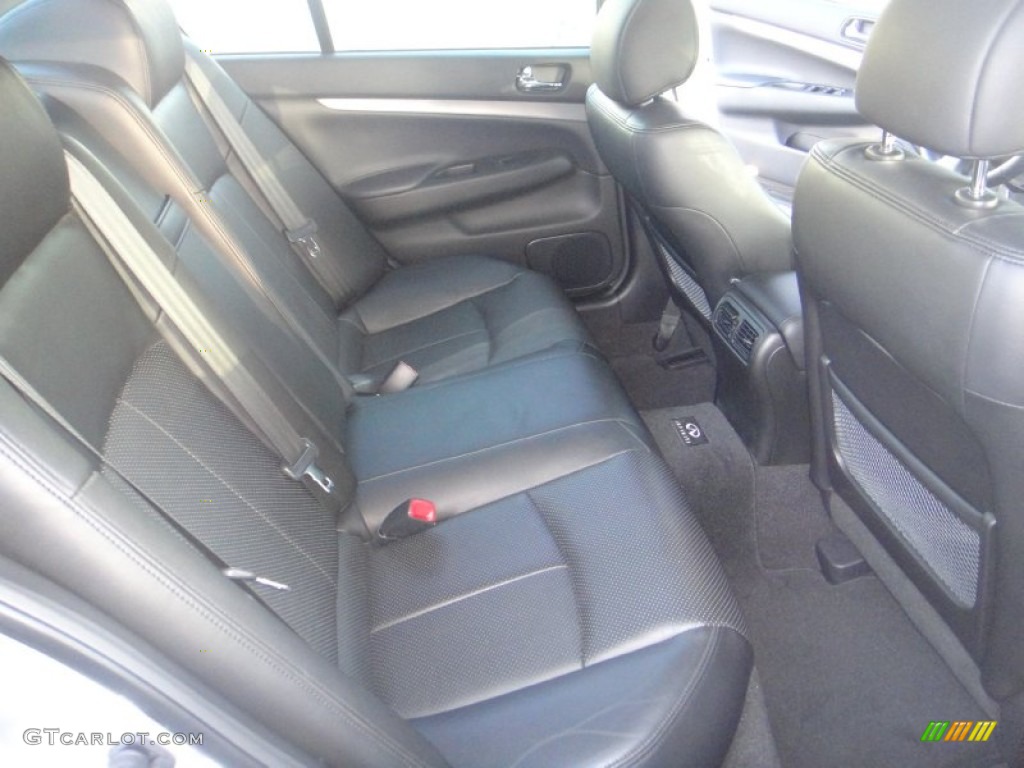 2011 G 37 Journey Sedan - Liquid Platinum / Graphite photo #26