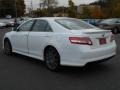 Super White - Camry SE Photo No. 6