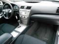 Super White - Camry SE Photo No. 22