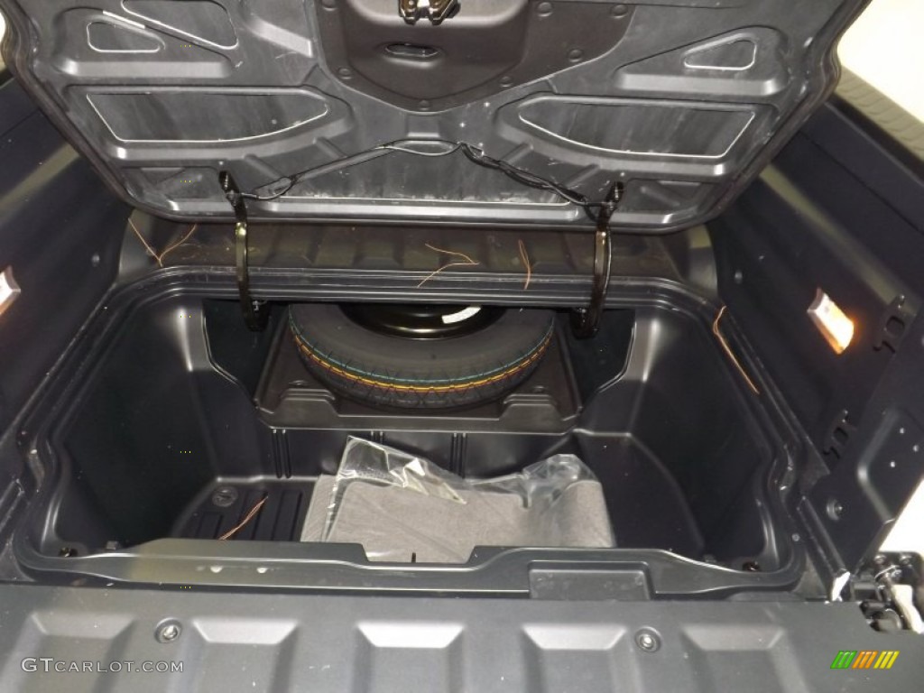 2014 Honda Ridgeline RTL Trunk Photo #87391042