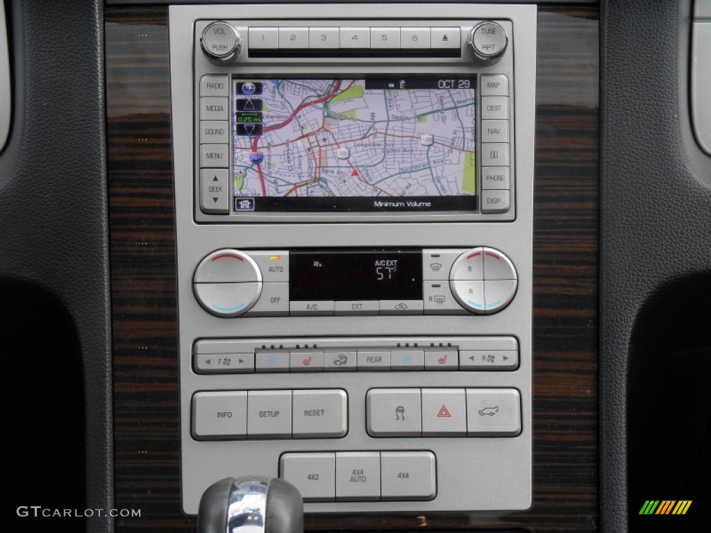 2010 Lincoln Navigator L 4x4 Controls Photos