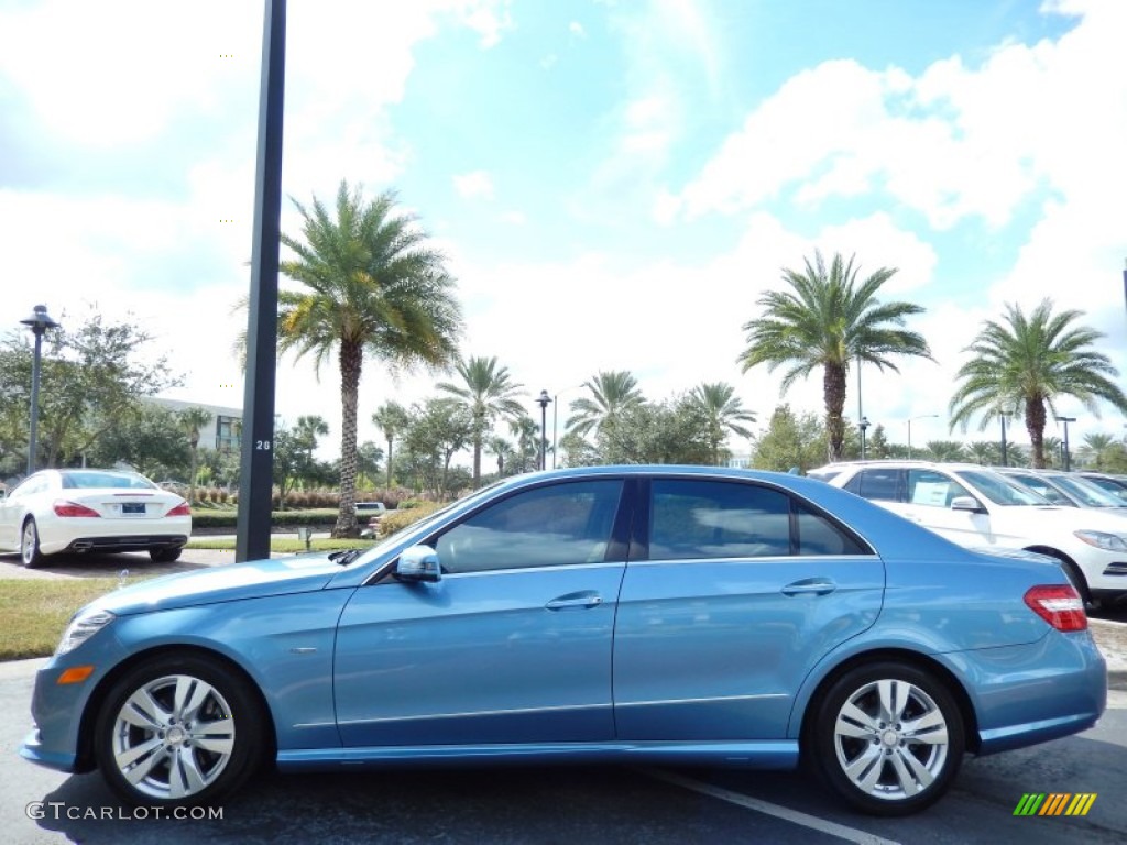 Quartz Blue Metallic 2012 Mercedes-Benz E 350 BlueTEC Sedan Exterior Photo #87398431
