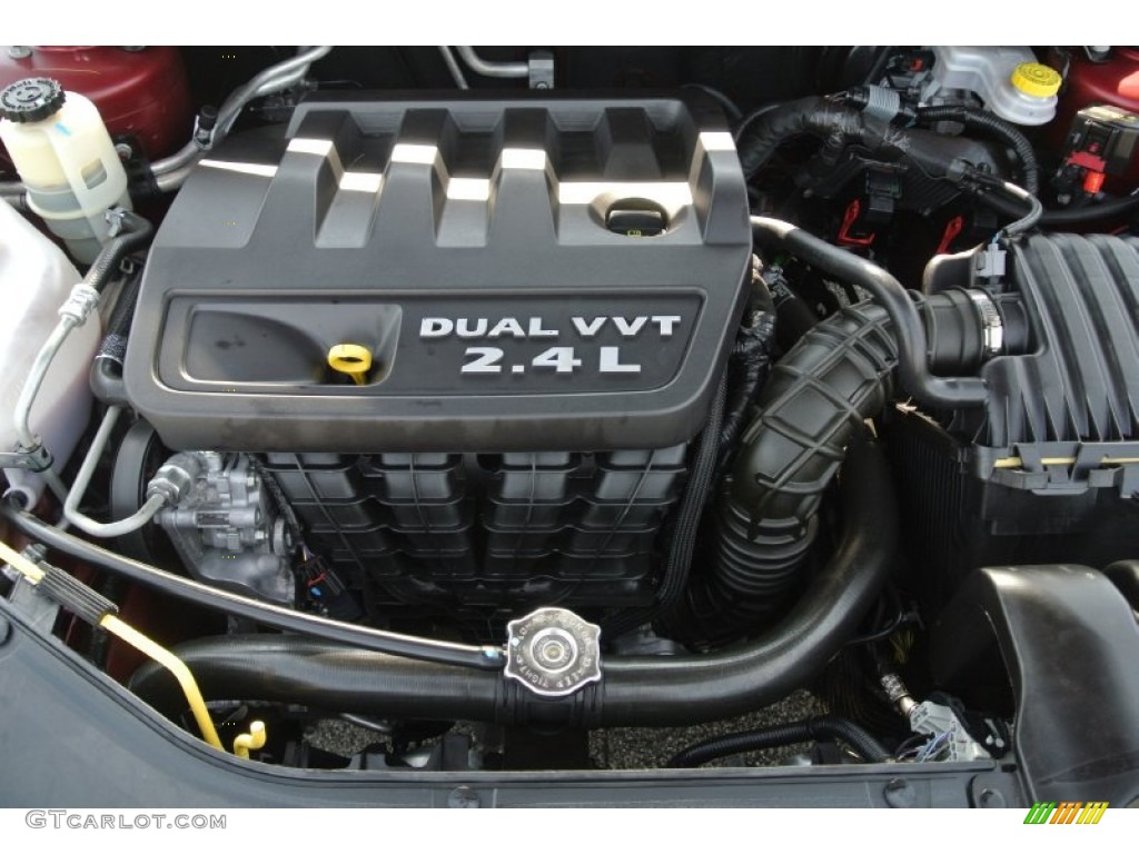 2013 Chrysler 200 Touring Convertible 2.4 Liter DOHC 16-Valve Dual VVT 4 Cylinder Engine Photo #87401224