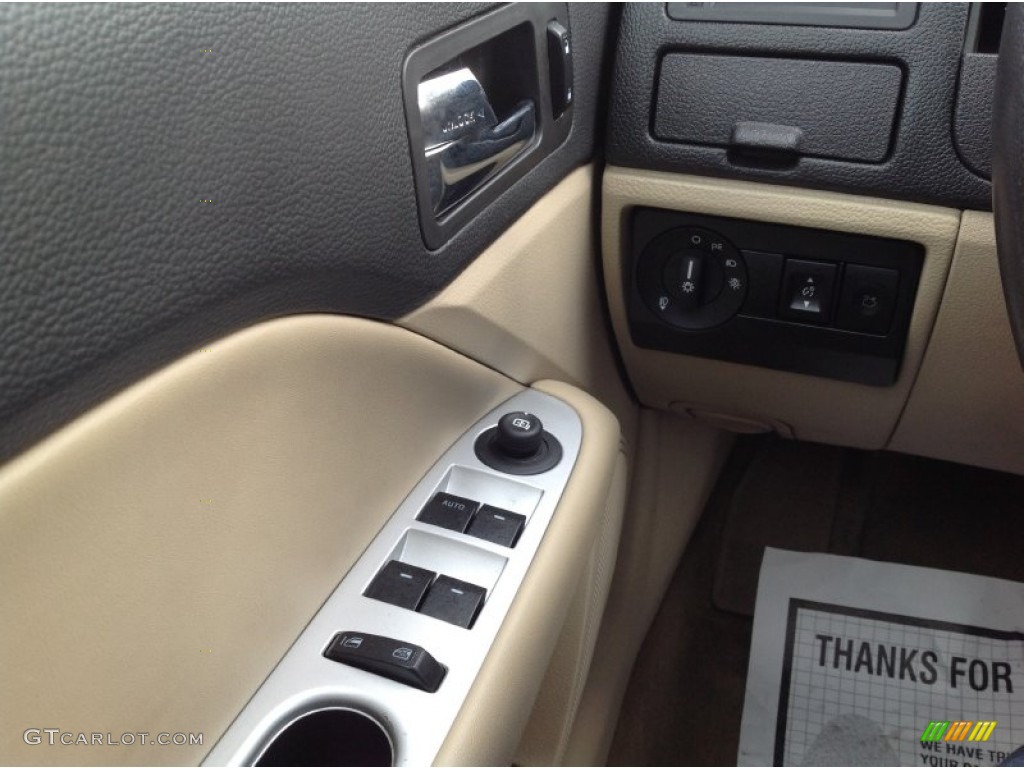 2010 Milan I4 Premier - Red Candy Metallic / Camel photo #17