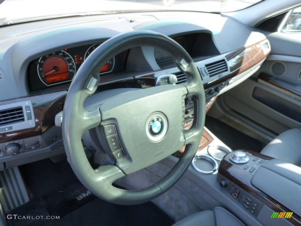 2004 BMW 7 Series 745Li Sedan Steering Wheel Photos