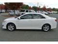 Super White - Camry SE Photo No. 3