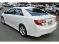 Super White - Camry SE Photo No. 4