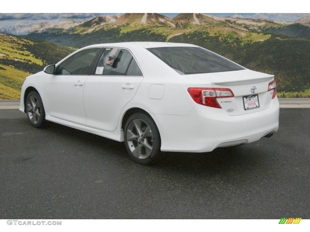 2014 Camry SE - Super White / Black photo #3