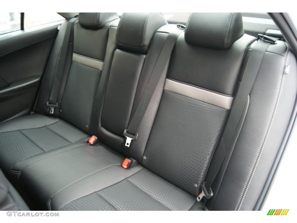2014 Camry SE - Super White / Black photo #7