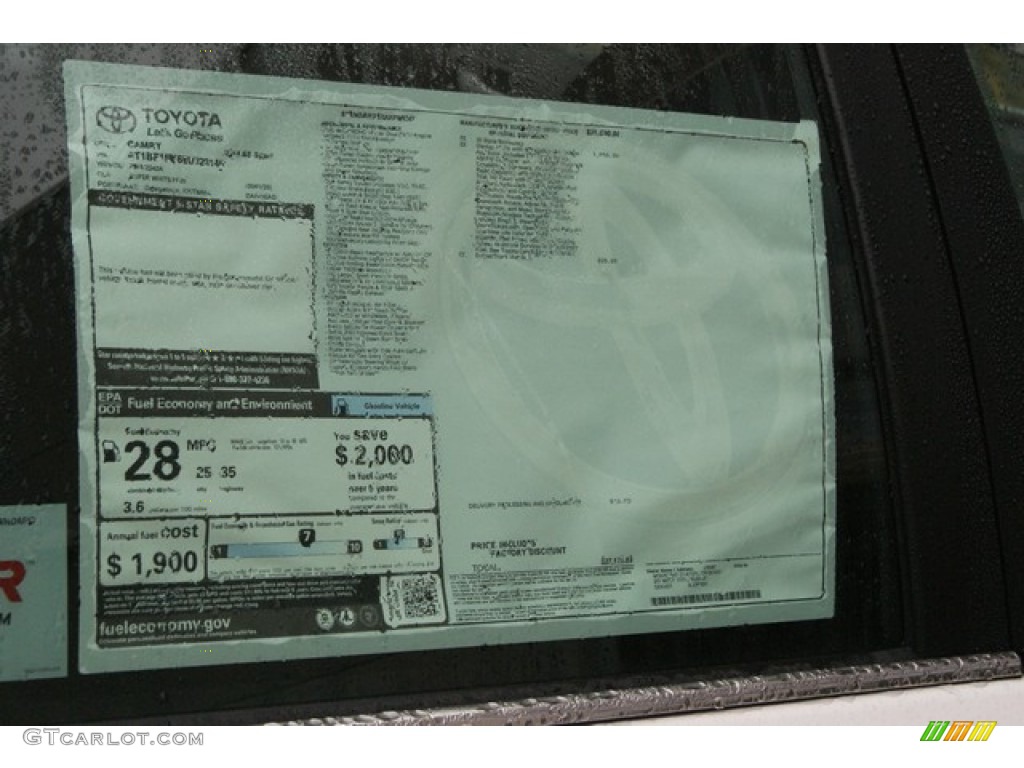 2014 Camry SE - Super White / Black photo #10