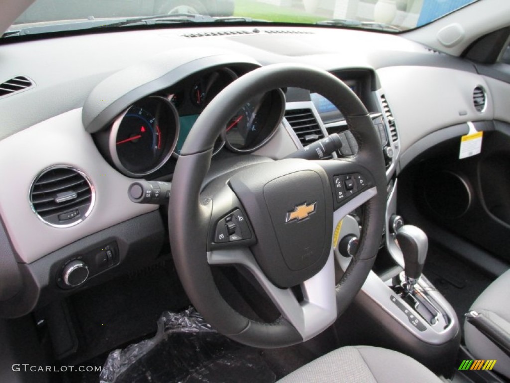 2014 Cruze LT - Atlantis Blue Metallic / Medium Titanium photo #14