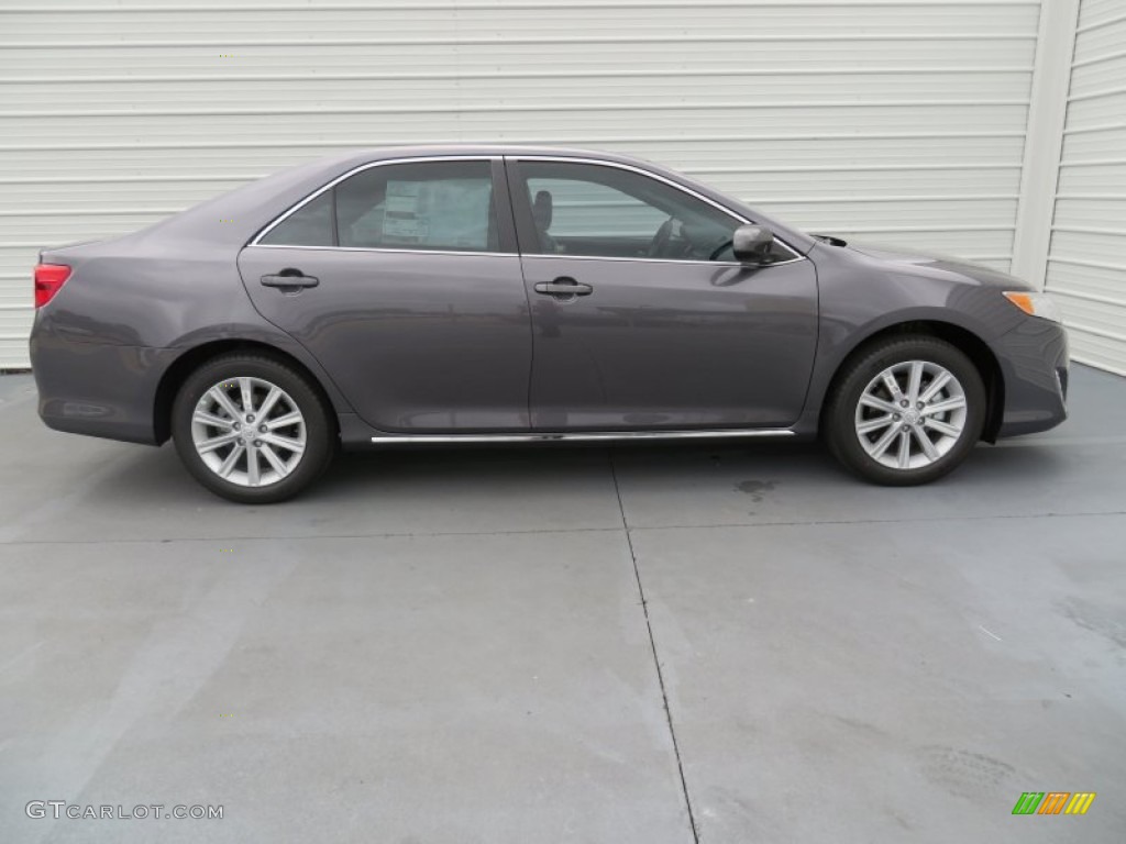 Magnetic Gray Metallic 2014 Toyota Camry XLE Exterior Photo #87409981