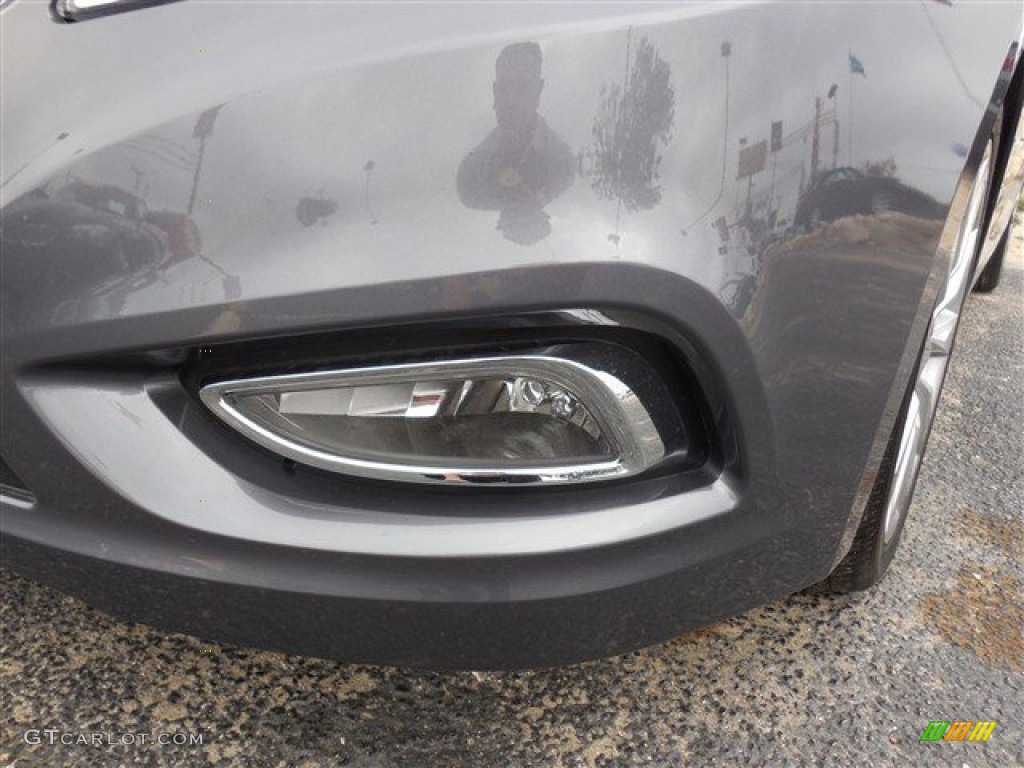 2012 Azera  - Smoke Gray Metallic / Black photo #5