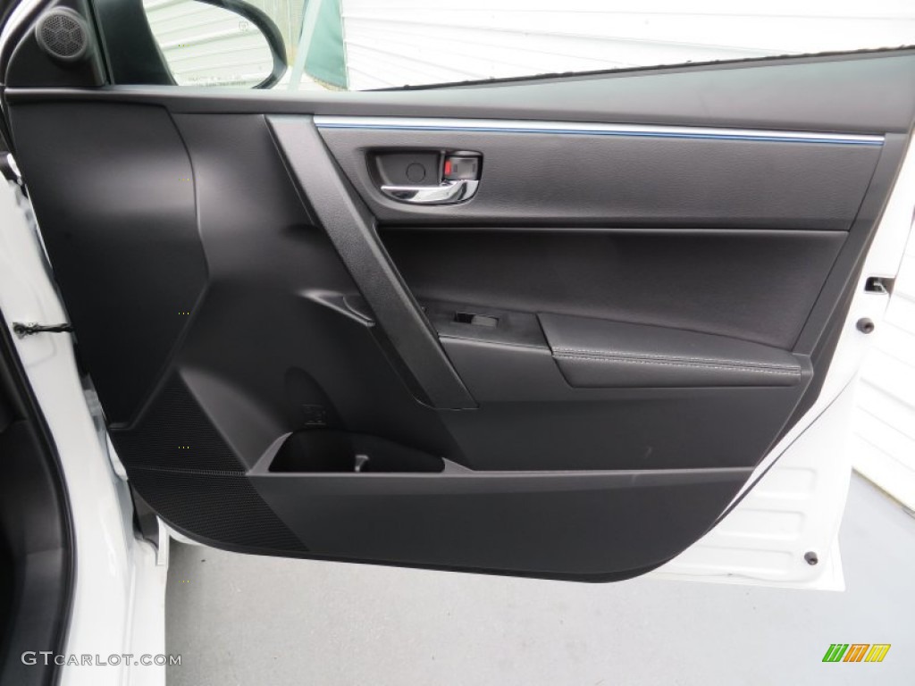 2014 Corolla S - Super White / Black photo #17