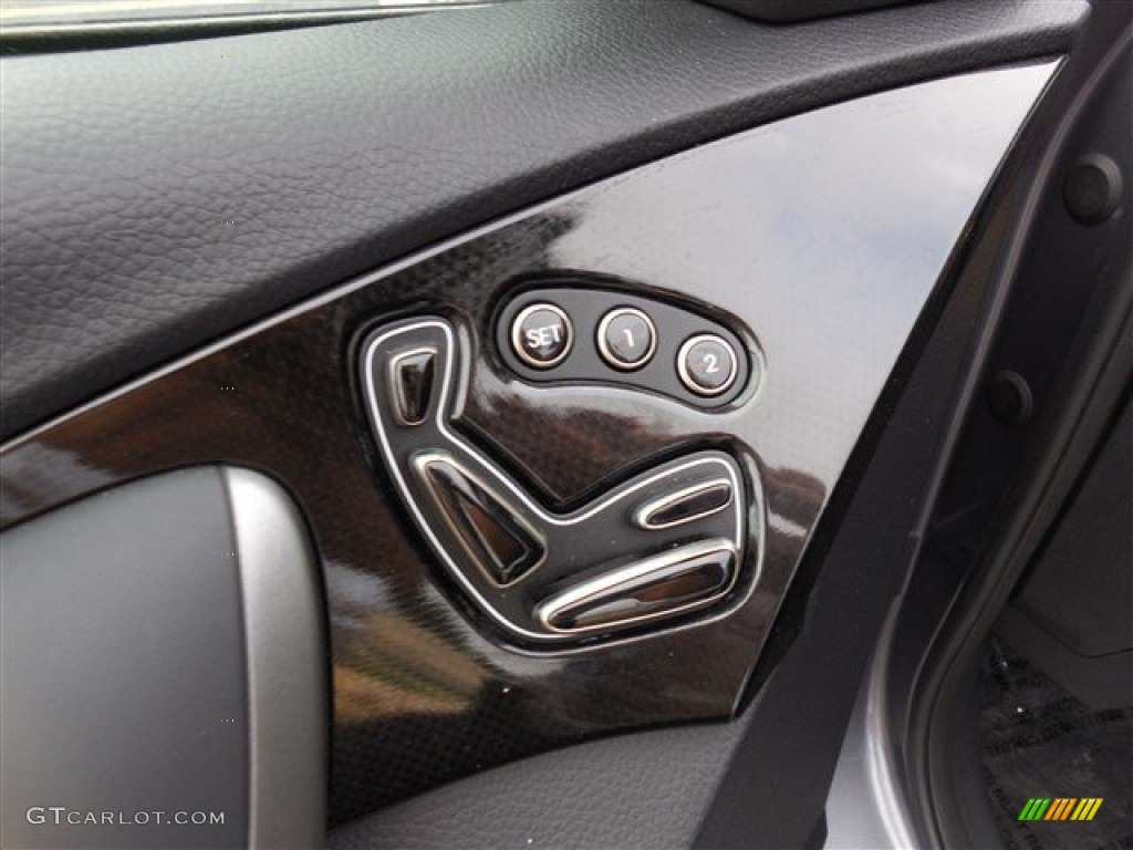 2012 Azera  - Smoke Gray Metallic / Black photo #22